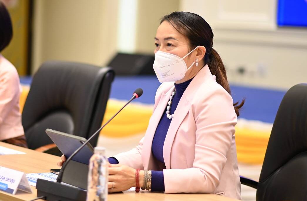 พาณิชย์ แถลงผลงาน 2 ปี โชว์ 27 ภารกิจดันเศรษฐกิจไทย - The Facts …